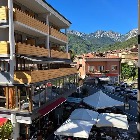 Seggiovia 3*